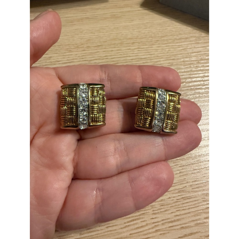 Vintage Gold Tone Basketweave Rhinestone Square Clip On Earrings Classic Glamour